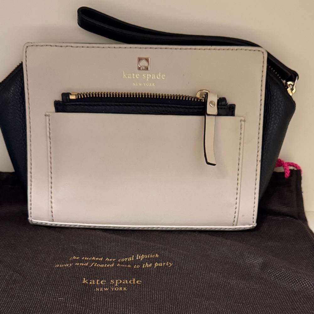 Kate Spade Black and White Wristlet Bag